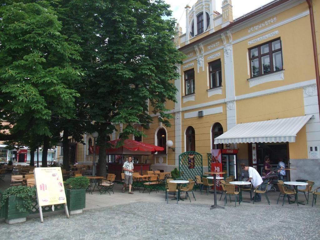 Hotel Zvezda Murska Sobota Exterior foto